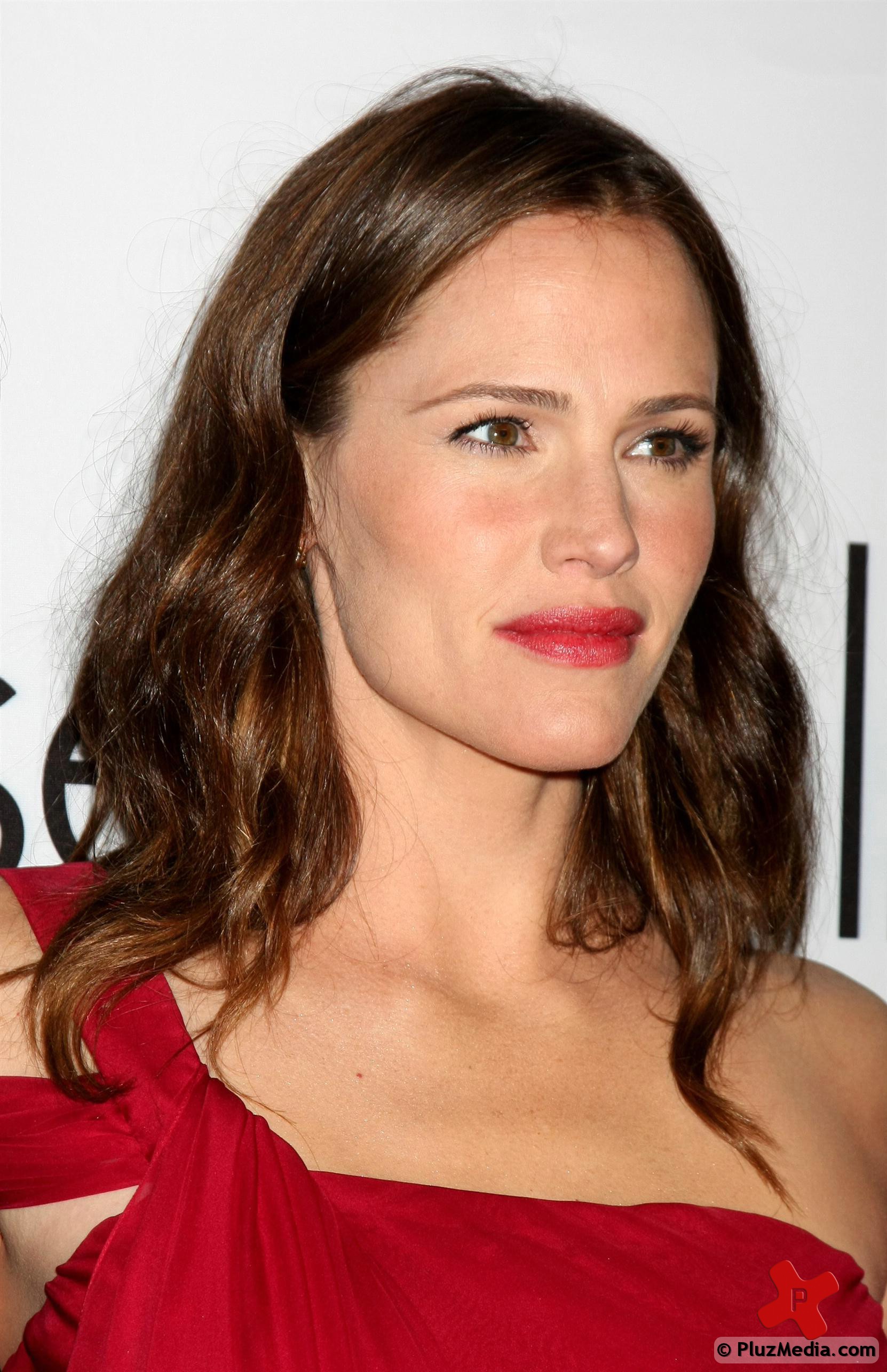 Jennifer Garner in Elyse Walker Pink Party 2011 | Picture 74392